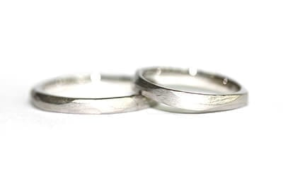 結婚指輪特殊加工、槌目加工例4