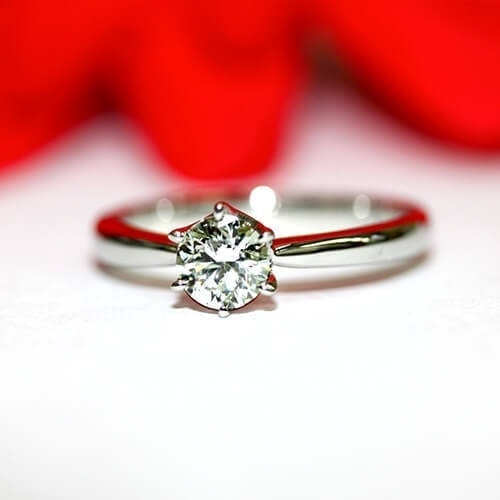 婚約指輪シンプルデザインベスト１ Pt900ダイヤモンド婚約指輪